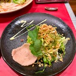 Tiem com vietnam - ③鶏肉とキャベツの和え物。