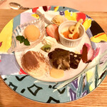 リストランテ ピノキオ - このドルチェがすべて美味しかったです　出来るだけオリジナルで出来るだけ自家栽培の食材です　マスカルポーネもメロンも柿のババロアも胡桃も酒粕も〜　byまみこまみこ