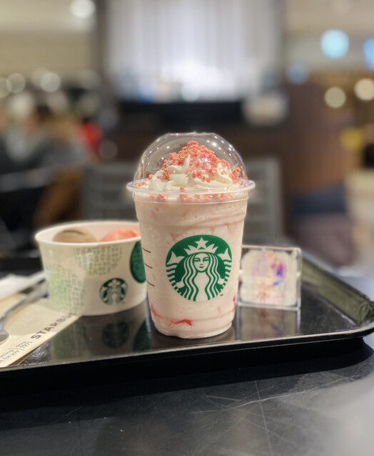 Starbucks Coffee Shinjuku Marui Honkan Hachikai Ten photo 5