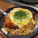 鯉々 - トロトロ半熟豚玉焼き(唐麺)