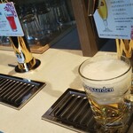 TSUTAYA BOOKSTORE SHARE LOUNGE - 