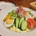 ニューミュンヘン - サラダ