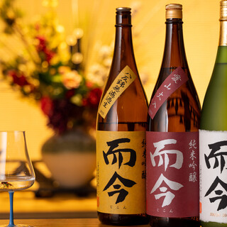 江戸ガラスで嗜む一杯。銘酒が揃う日本酒はペアリングも可