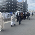 オランダ軒 - 人だかり