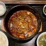邱家 中華居酒屋 - 石鍋マーボー豆腐定食 ¥850