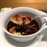 ラ・ファソン 古賀 - ②フォアグラと菊芋の温かいフラン シャントレルのソテー ポートワインソース
