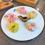 Kizen Cafe & Bar - 彩り焼売5種