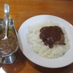 チロル喫茶 - ハンバーグカレー