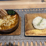 札幌スープカレーBAR 暖 - 自家製角煮カレー