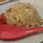 新来軒 - 半チャーハン　アップ