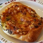 ブーランジェリー ラ・テール - （2013/5月）「ハラペーニョとチキンのパン」