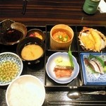 Kitano Kazoku - 素麺とサーモンのお刺身は、子供が食べちゃいました…(;_;)