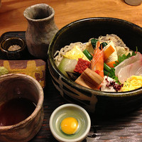 九つ井 本店 - ちらしそば