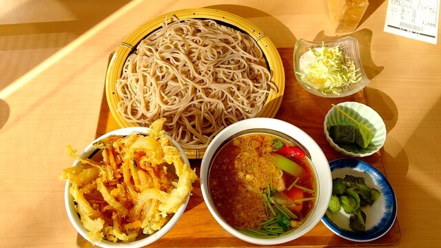 秋月庵 三次郎 - 泉中央（そば）の写真