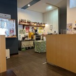 さかえ家 - 店内