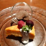 Restaurant & Wines ARISTA - チーズケーキとチョコレートアイス 2023年2月