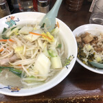 天龍 - タンメンとルーロー飯ハーフ