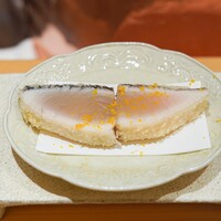 たきや - 中が半生のさわら