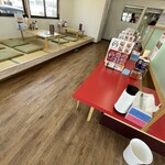 ラーメン もっけだの - 店内