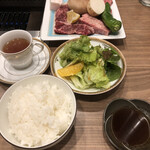 百寧 - ＭＯＮＥＴ.焼肉ＬＵＮＣＨ（2,480円）