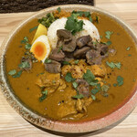 スパイスカレー あかつ亭 - ◎コリアンダーチキンカレー¥990の1種盛り一択！
      ◎砂肝マサラ¥220
      ◎卵のピクルス¥110
      総計¥1.320