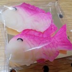うさぎや菓子舗 - 金花糖(鯛)