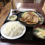 Miyoshiya - ロース生姜焼き定食大盛り1150円