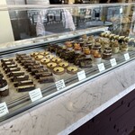 b. patisserie - 