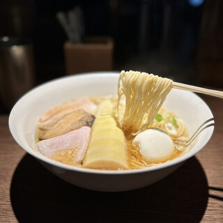 Nara Seimen - 特製醤油　麺リフト