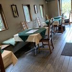 Asian Table Monkai - 店内环境