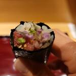 銀座 しのはら - 鮪の手巻き