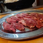 味の羊ヶ丘 - もも肉(920円）