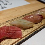 すし処 魚 のへそ - 寿司五貫  見た目は良い