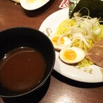 Warawara - つけ麺　768円