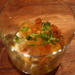 IZA - 蟹のほぐし身 コンソメジュレ仕立てアップ