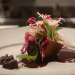 IZA - 牛タン 赤ワインとチョコレート煮込みアップ