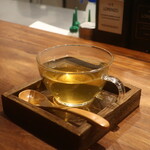 IZA - ハーブティー 熊野水木蜂蜜添え