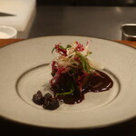 IZA - 牛タン 赤ワインとチョコレート煮込み