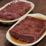 炭火焼肉ホルモン うらら - 