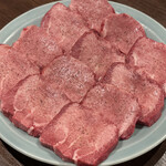 炭火焼肉ホルモン うらら - 