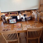 久兵衛屋 - テーブル席