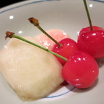 車力門 ちゃわんぶ - 25年6月　サクランボ、桃