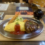 キッチン あずま - 洋食オムライスプレート♡