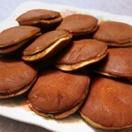 清寿軒 - 大判どら焼き