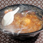 中華レストラン スピリッツ - スピリッツ天津飯(小エビ天入り)