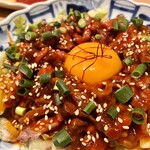 釧路 - 生ラム赤身肉のユッケ。コチュジャンベースのタレが合います！