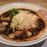 らーめん鱗 - 溜まり醤油ラーメン(税込850円)