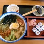 八永南部家敷 - 南部そば冷麺と鉄火巻き 