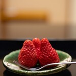 よし町 - 鉾田市村田農園とちおとめ