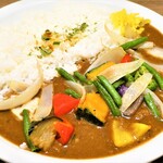 Time is Curry - １種カレープレート（特製欧風カレー（１／２日分の野菜トッピング））
